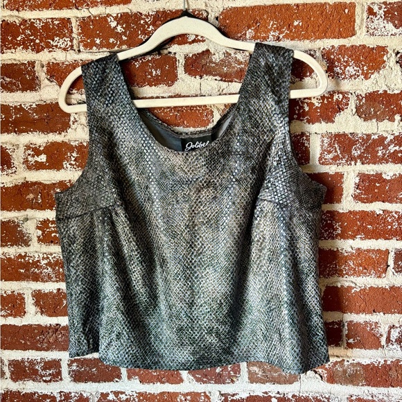Vintage gray snakeskin tank top - Picture 8 of 8